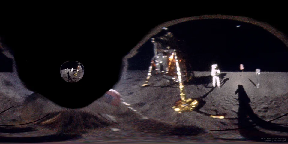 阿波罗登月五十年前的月球自拍照