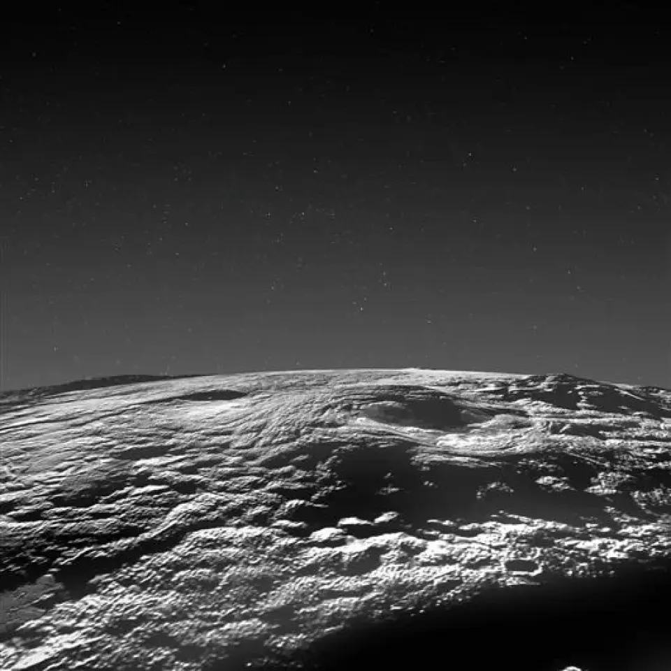 冥王星冰火山最高7000米