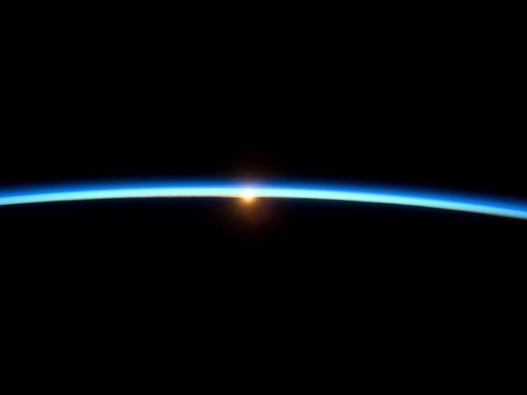 从空间站上看到的日落
