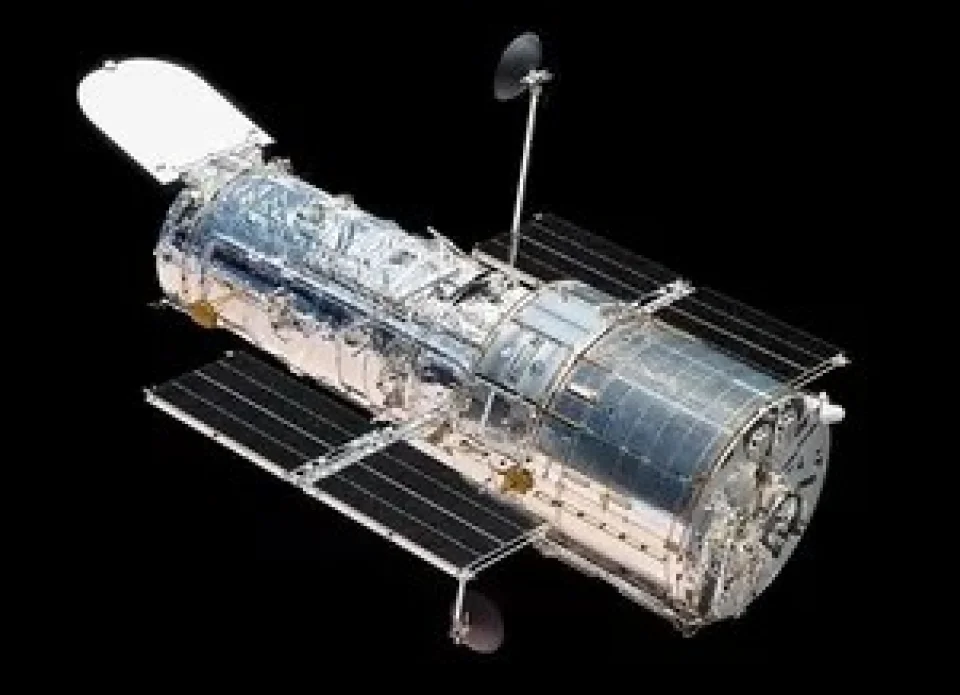 NASA宣布已经修好了哈勃望远镜