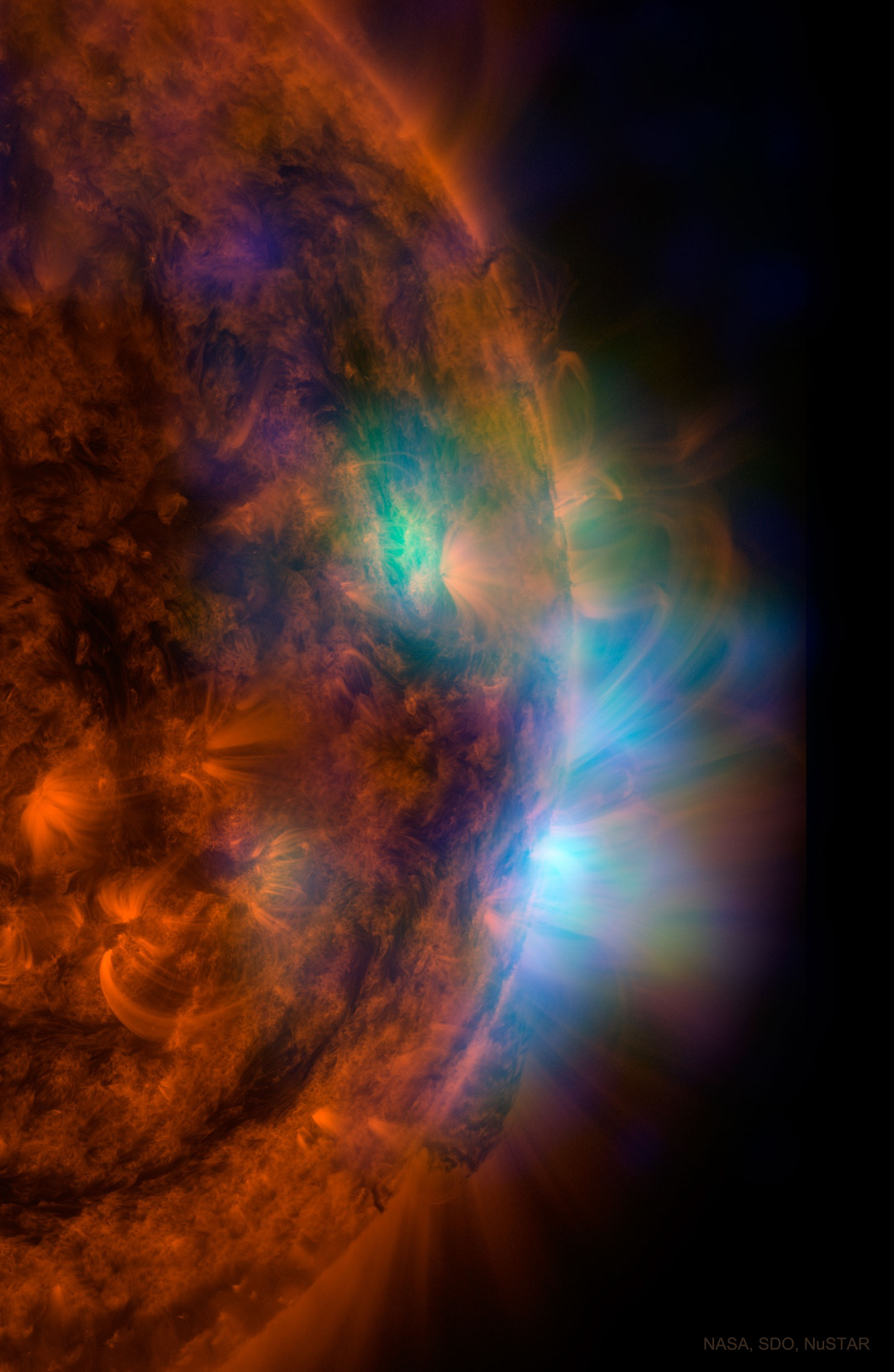为何太阳黑子上方的区域会如此炽热？核分光望远镜拍摄的X波段太阳